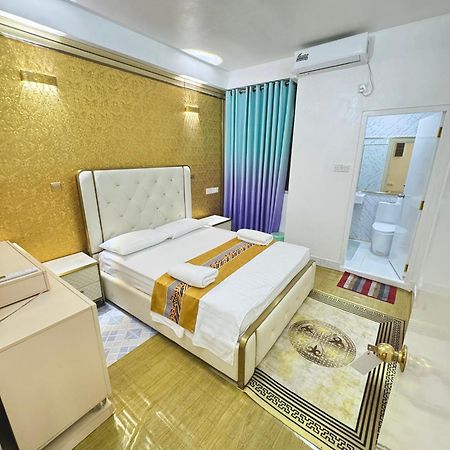 Apartamento Ontrack Travel Malé Exterior foto